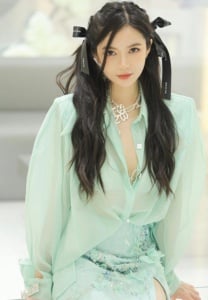 Nguyễn-Tú-Linh-นางแบบสดใส