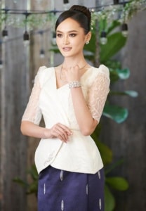 ปาเย็งซา-ลอ-(Payengxa-Lor)-นางงามสวย