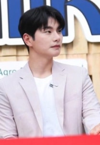 อี-อี-คย็อง-ถ่ายรายการ