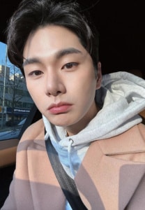 อี-อี-คย็อง-หน้าใส