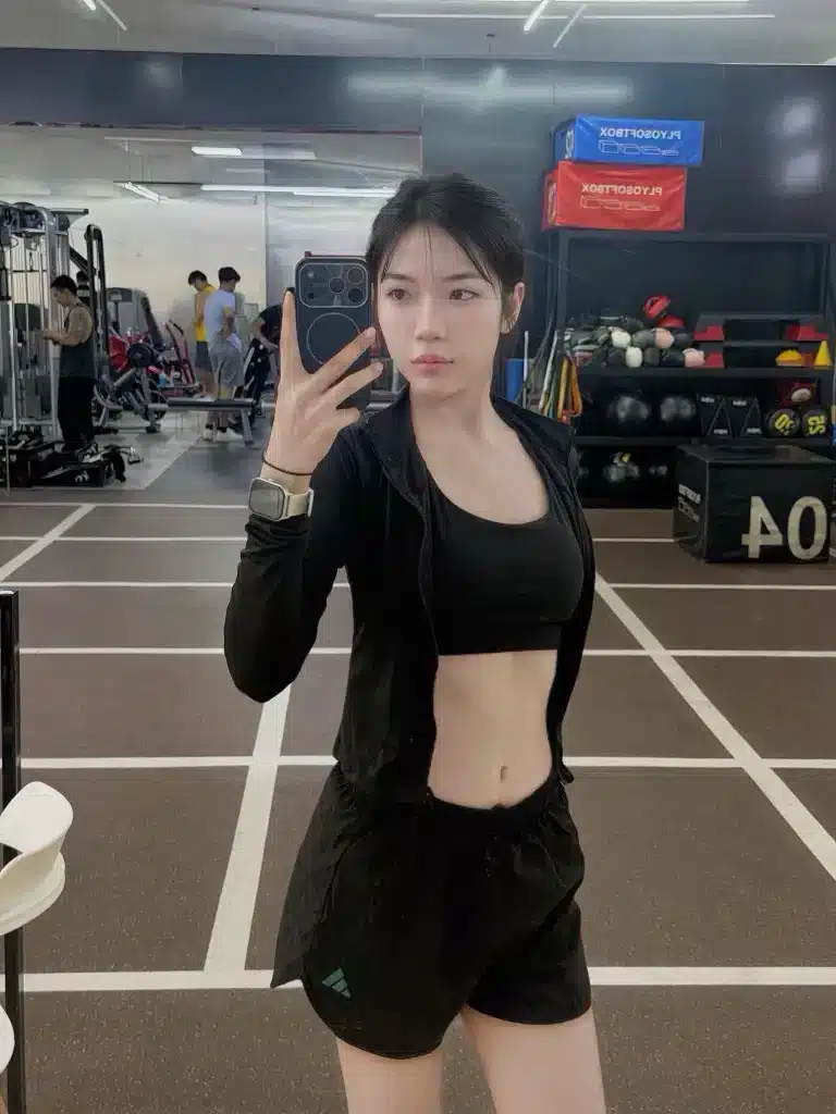 ตะวัน มินตรา พุทธปัญญา ท่าออกกำลังกายและเคล็ดลับปั้นหุ่น