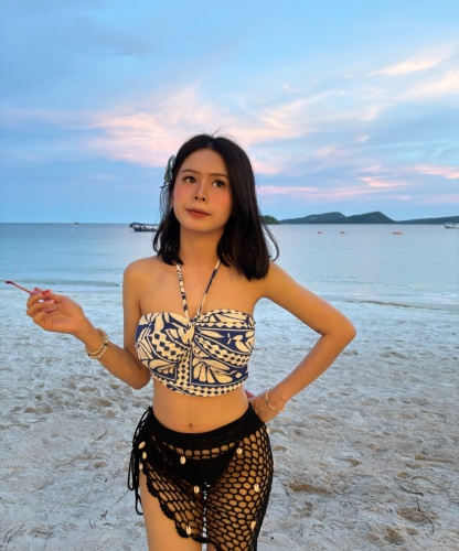 Lauryn-15